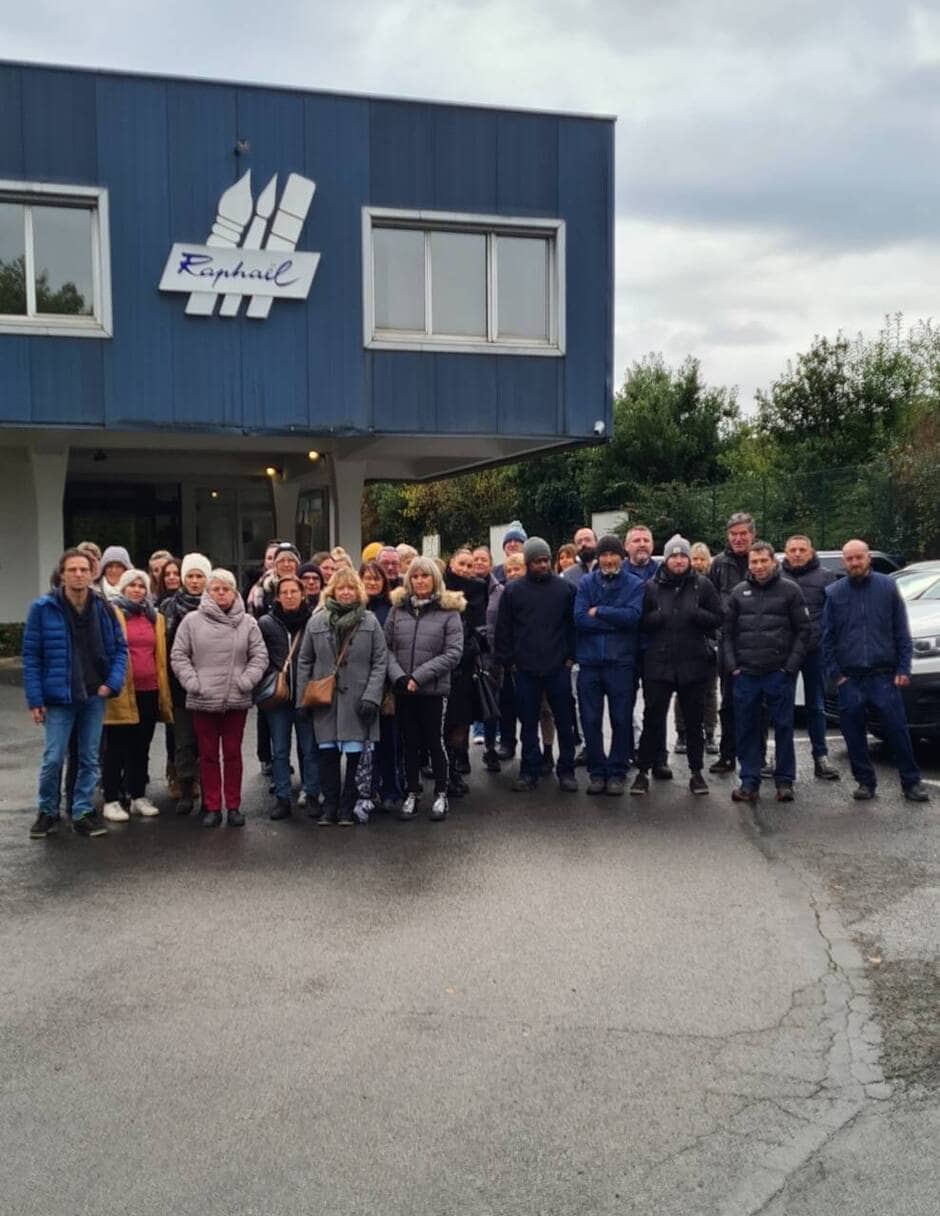 Saint-Brieuc. À Max Sauer, une quarantaine de salariés débraient pour la hausse des salaires. ( OF.fr – 08/12/22 – 19h20 )