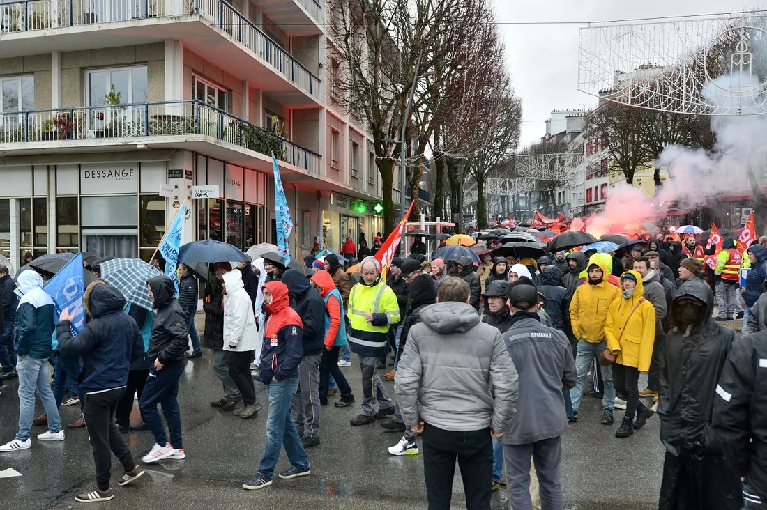 « Macron, la retraite c’est comme la galette, on en veut une complète ! » (océane-20/01/23)
