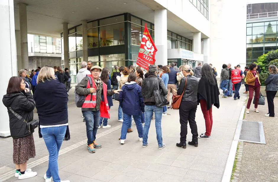 Rassemblement contre la précarisation du personnel à l’université Rennes 2. (OF.fr – 17/10/23)