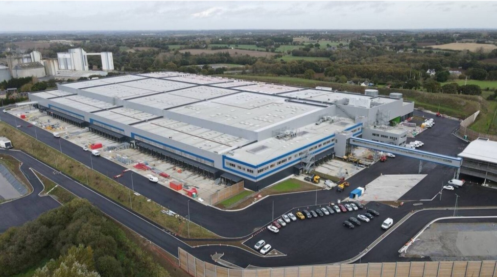 L’entrepôt XXL de Lidl en Bretagne ouvrira en 2024 : dans les coulisses d’un chantier hors normes (OF.fr-4/01/24)
