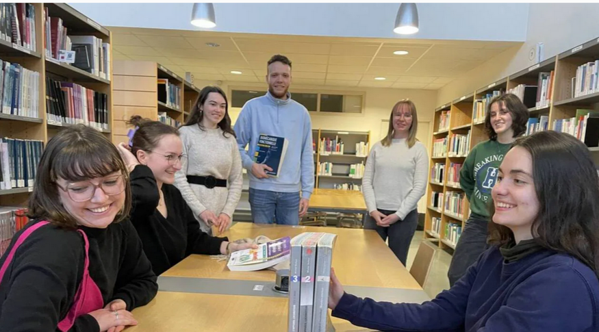 Pourquoi certains futurs kinés bretons doivent payer leur diplôme (OF.fr-18/03/24)