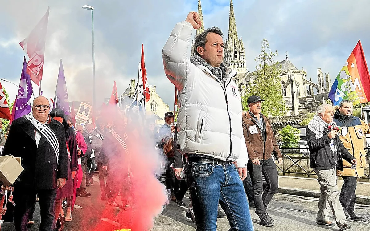 « Votre absence se voit » : Matthieu Guillemot exhorte les maires du Poher à soutenir les défenseurs de l’hôpital convoqués (LT.fr-17/05/24)