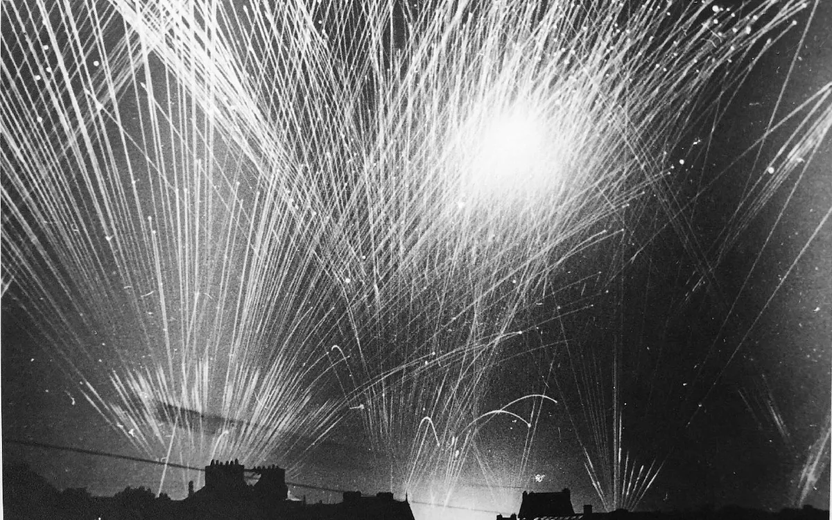 Voilà à quoi ressemblait un bombardement aérien à Brest durant l’Occupation (LT.fr-22/08/24)