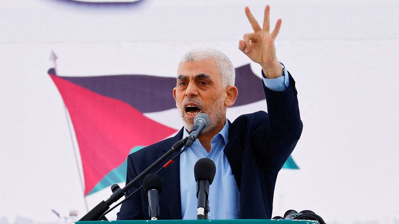 Le Hamas choisit Yahya Sinwar comme nouveau chef après l’assassinat de Haniyeh. (MEE – 06/08/24)