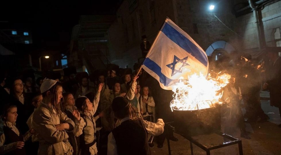 Israël risque de s’effondrer « dans moins d’un an » si la guerre d’usure se poursuit. (The Cradle – 22/08/24)