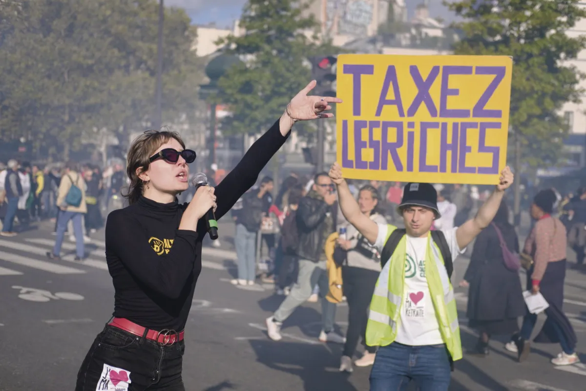 « Enfer fiscal », « boucherie », « carnaval »…Comment droite et macronie multiplient les mensonges pour faire passer leur budget austéritaire (H.fr-22/10/24)