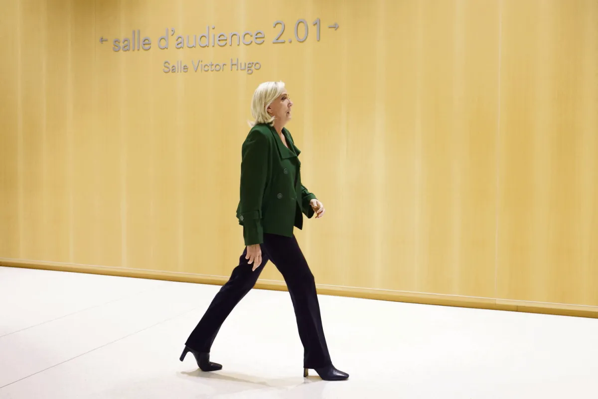 « Ce que nous demande Marine équivaut à ce qu’on signe pour des emplois fictifs » : au procès du RN, Marine Le Pen au cœur du système (H.fr-15/10/24)