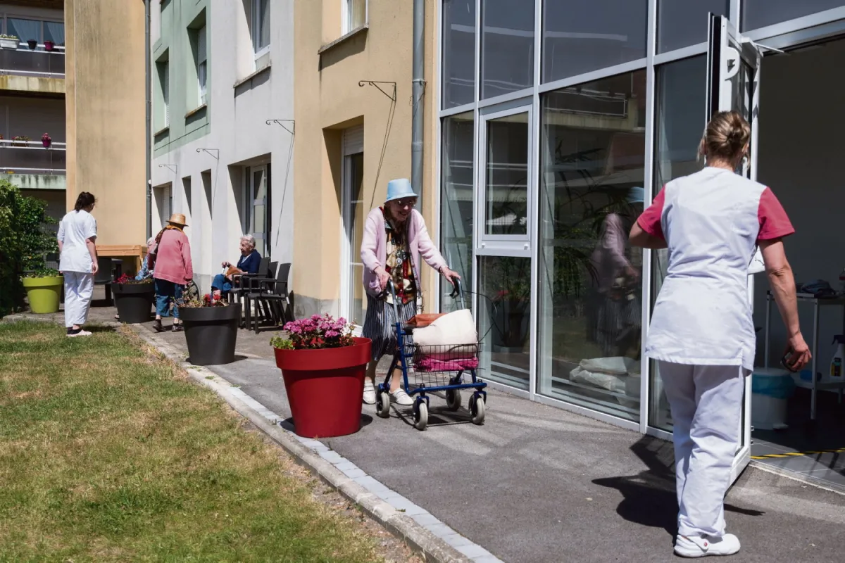 Budget 2025 : un projet de loi en dessous de tout pour l’autonomie des personnes âgées (H.fr-24/10/24)