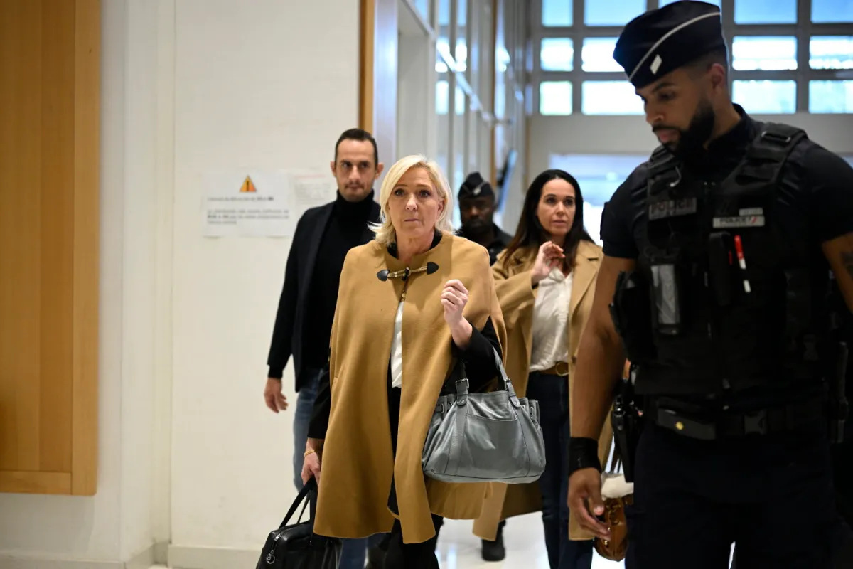 Procès du RN : Marine Le Pen ne contredit pas les faits, seulement leur illégalité (H.fr-14/10/24)