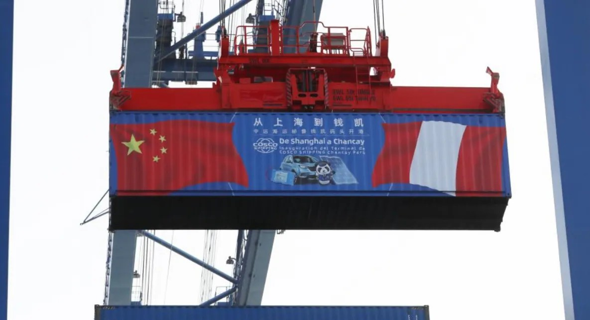 La Chine ouvre “une base aquatique” au Pérou pour endiguer Trump dans sa guerre commerciale. (Histoire Et Société – 23/11/24)