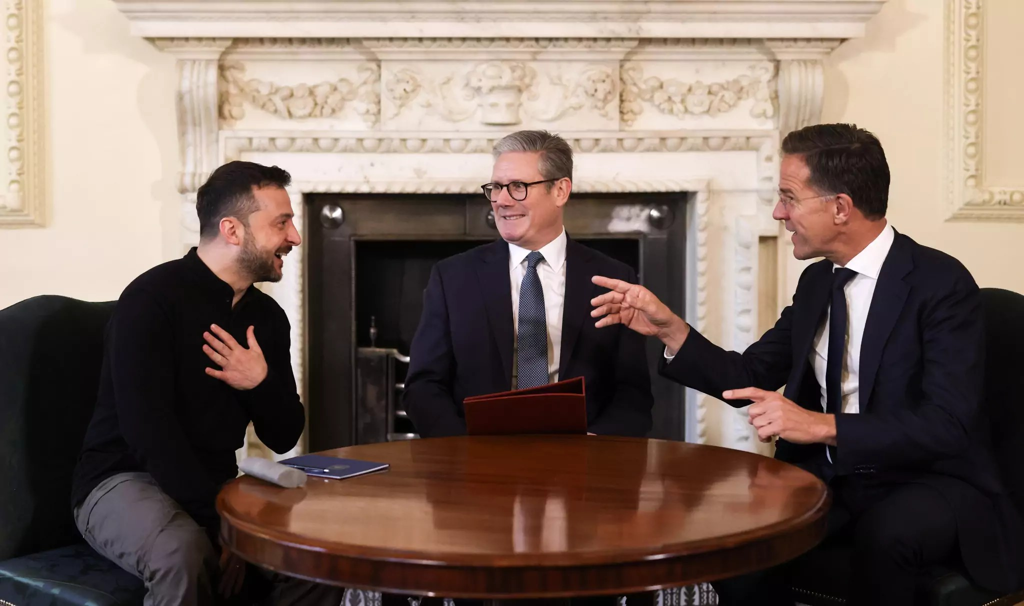 Le Royaume-Uni voit des “opportunités” de privatisation dans l’Ukraine en guerre. (Arrêt Sur Info – 22/11/24)