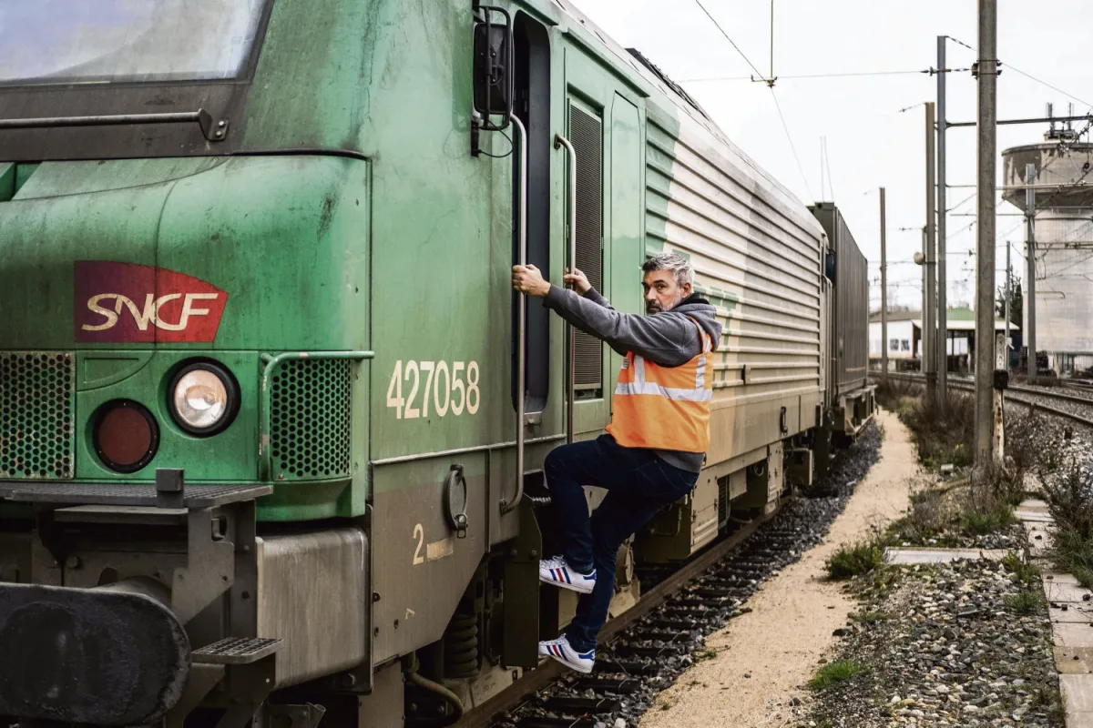 Grève SNCF : quatre questions pour comprendre pourquoi les cheminots se mobilisent pour sauver Fret SNCF (H.fr-20/11/24)