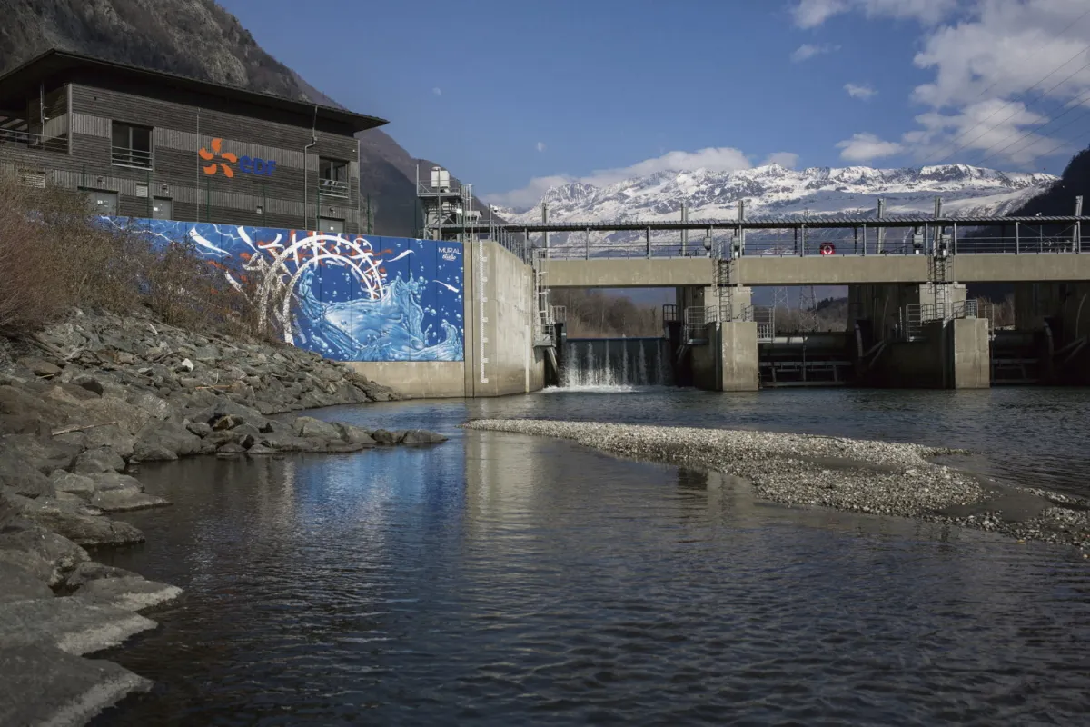 Hydroélectricité : comment la France compte faire barrage à la concurrence (H.fr-2/02/25)