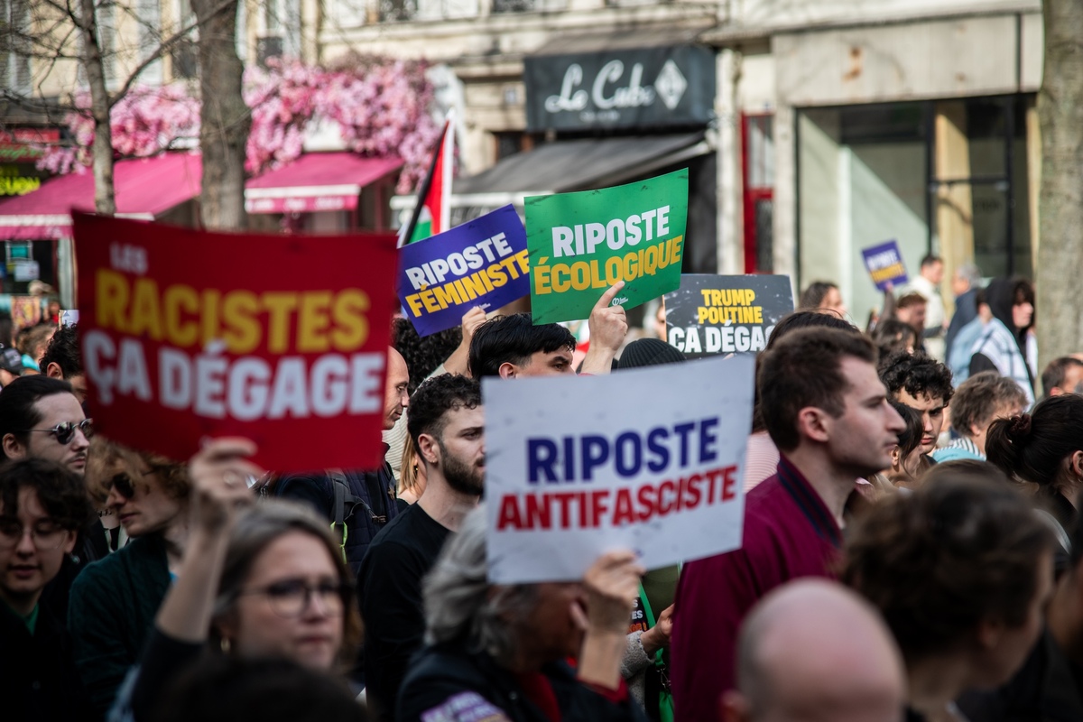 Face au fascisme, les écologistes mobilisés veulent «porter leur voix» (Reporterre-24/03/25)