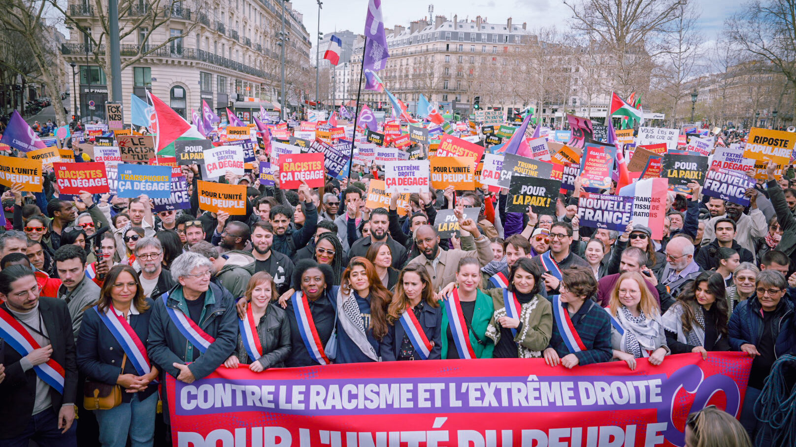 Succès des manifestations du 22 mars : retour en images sur une journée de résistance populaire contre le racisme et l’extrême droite (LI.fr-24/03/25)
