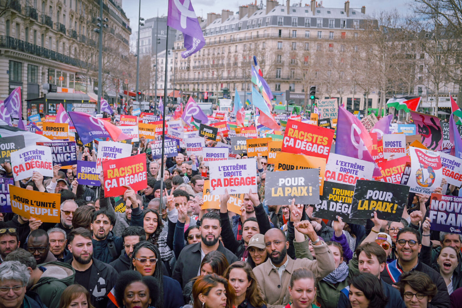 Pour une 6ᵉ République et la convocation d’une Assemblée constituante : signez la pétition de la France insoumise ! (LI.fr-27/03/25)