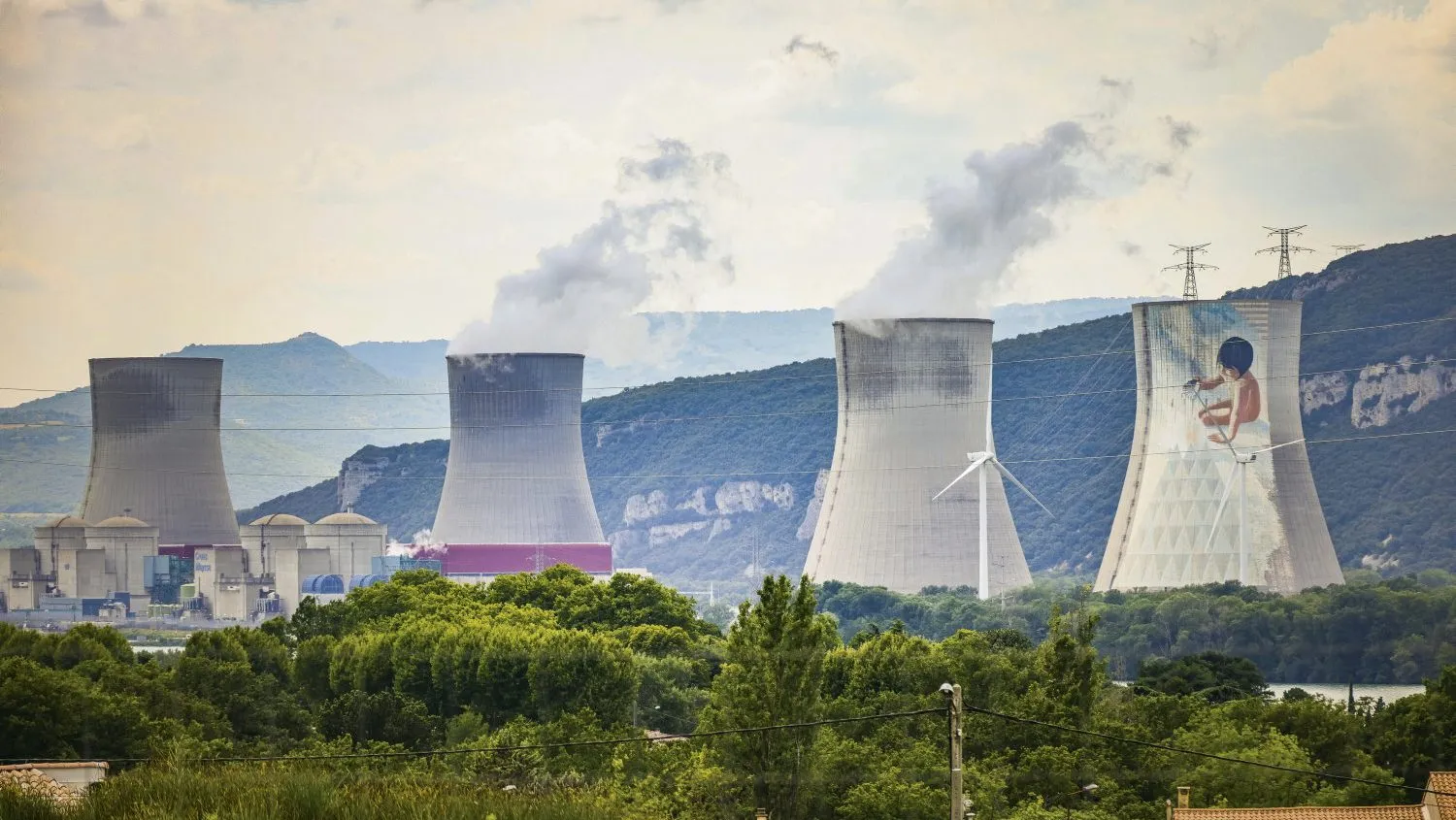 Après l’éviction du PDG d’EDF, les gros industriels maintiennent la pression sur l’Etat (H.fr-28/03/25)