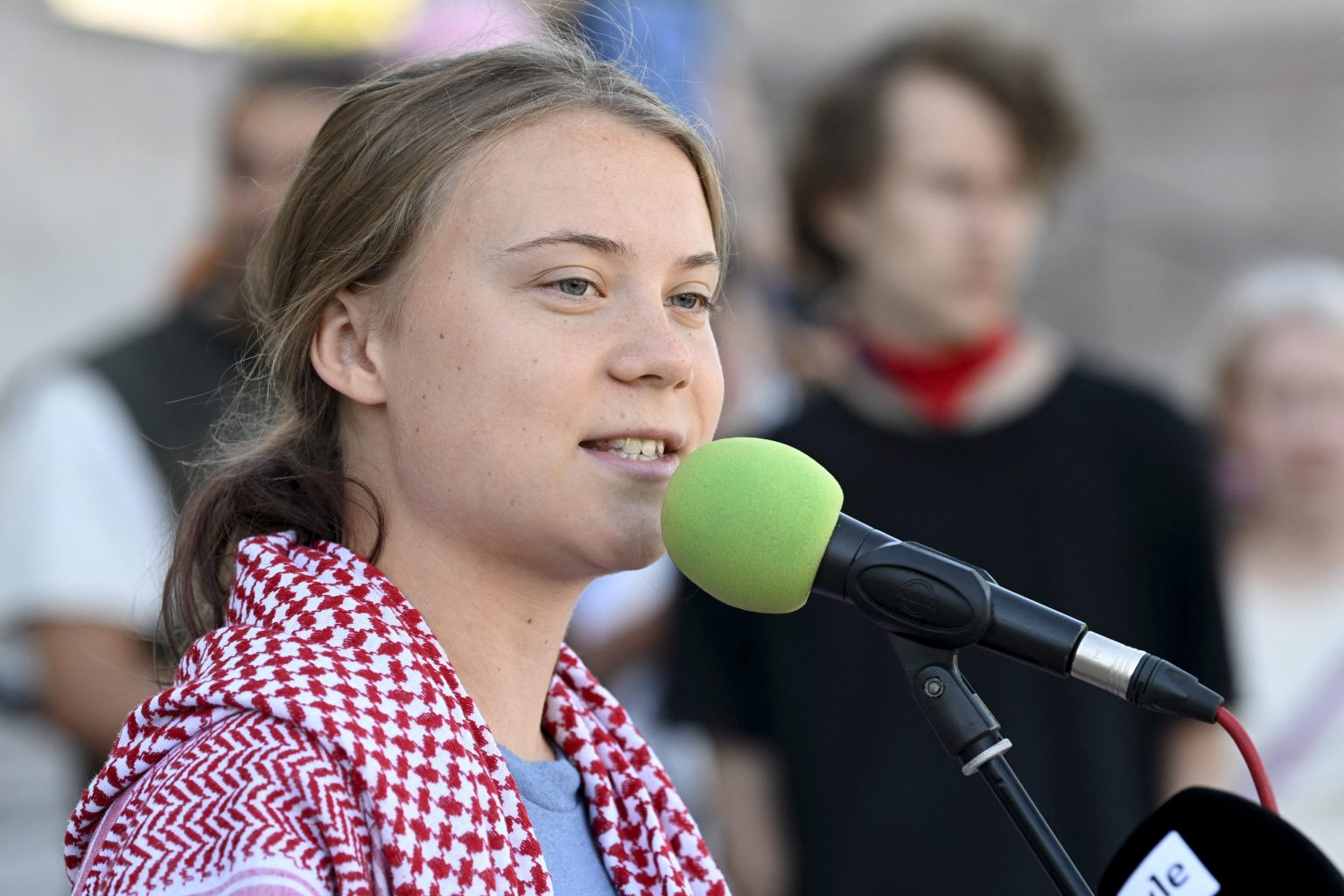 Les partisans d’Israël préconisent désormais l’assassinat de Greta Thunberg. (Investig’Action – 02/06/25)
