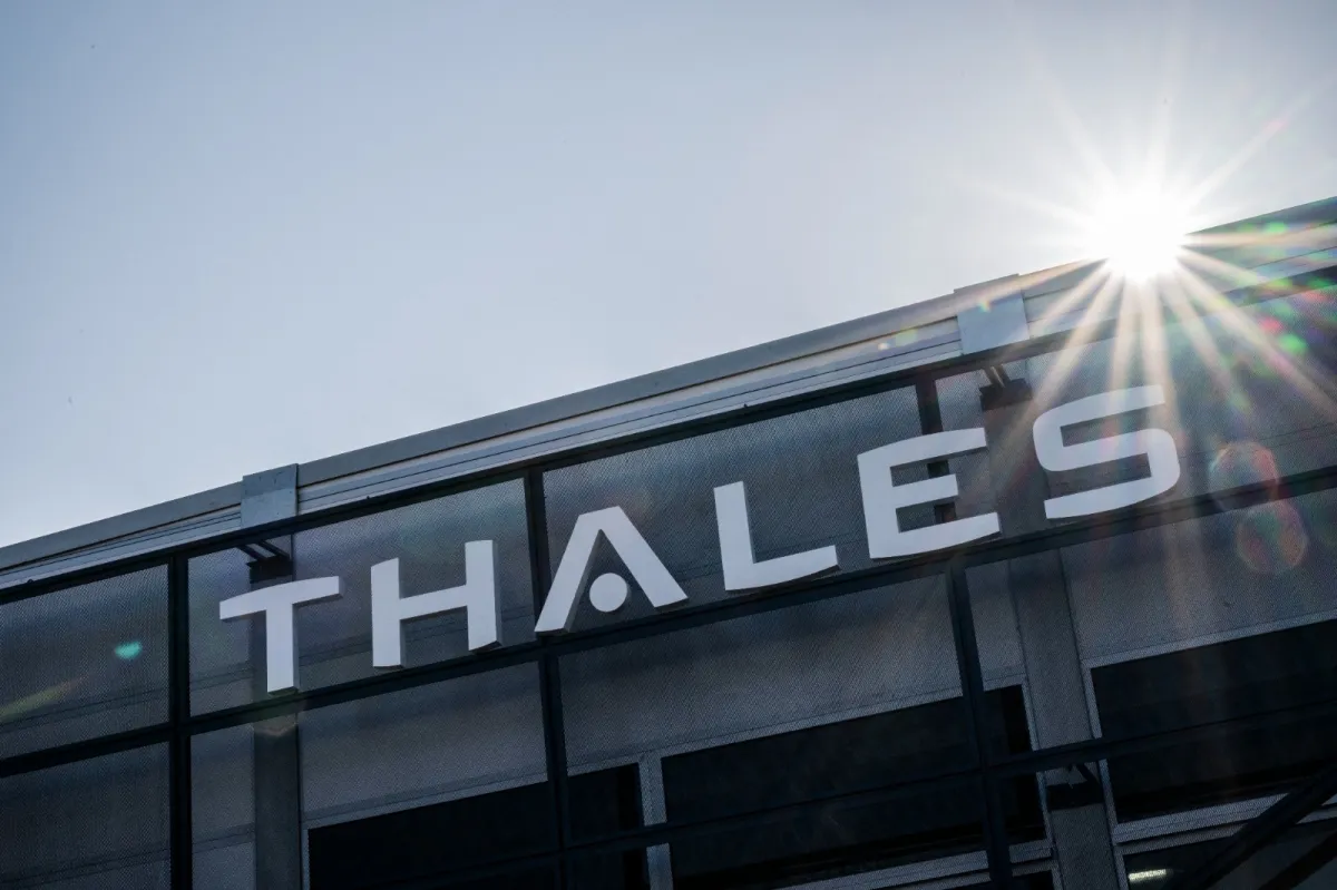 « Thales était à la recherche de motifs pour justifier un licenciement » : comment le géant de l’armement s’est attaqué à une lanceuse d’alerte (H.fr-31/07/25)