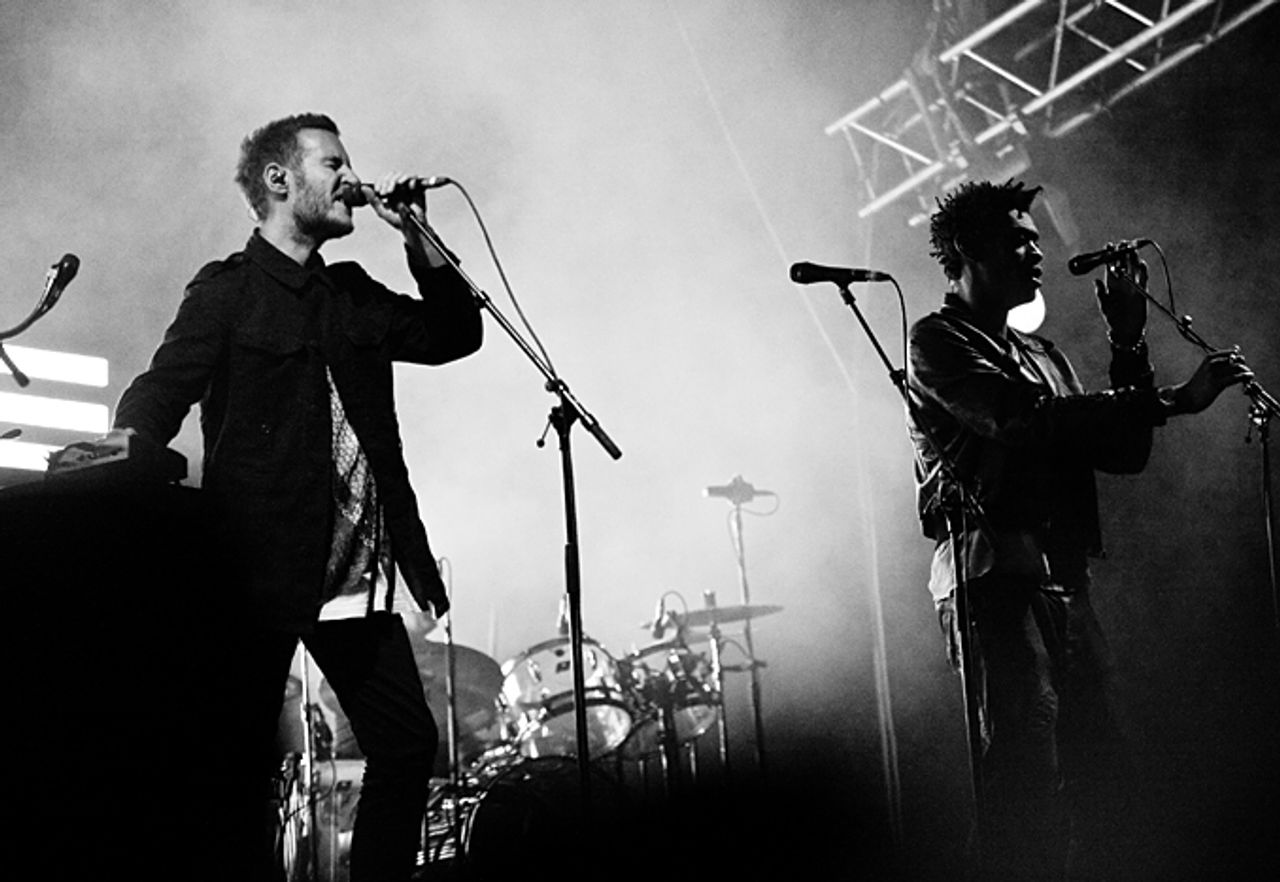 Massive Attack, Kneecap, Brian Eno et Fontaines D.C. annoncent la formation d’une alliance de musiciens pour repousser les attaques sionistes. (WSWS – 21/07/25)