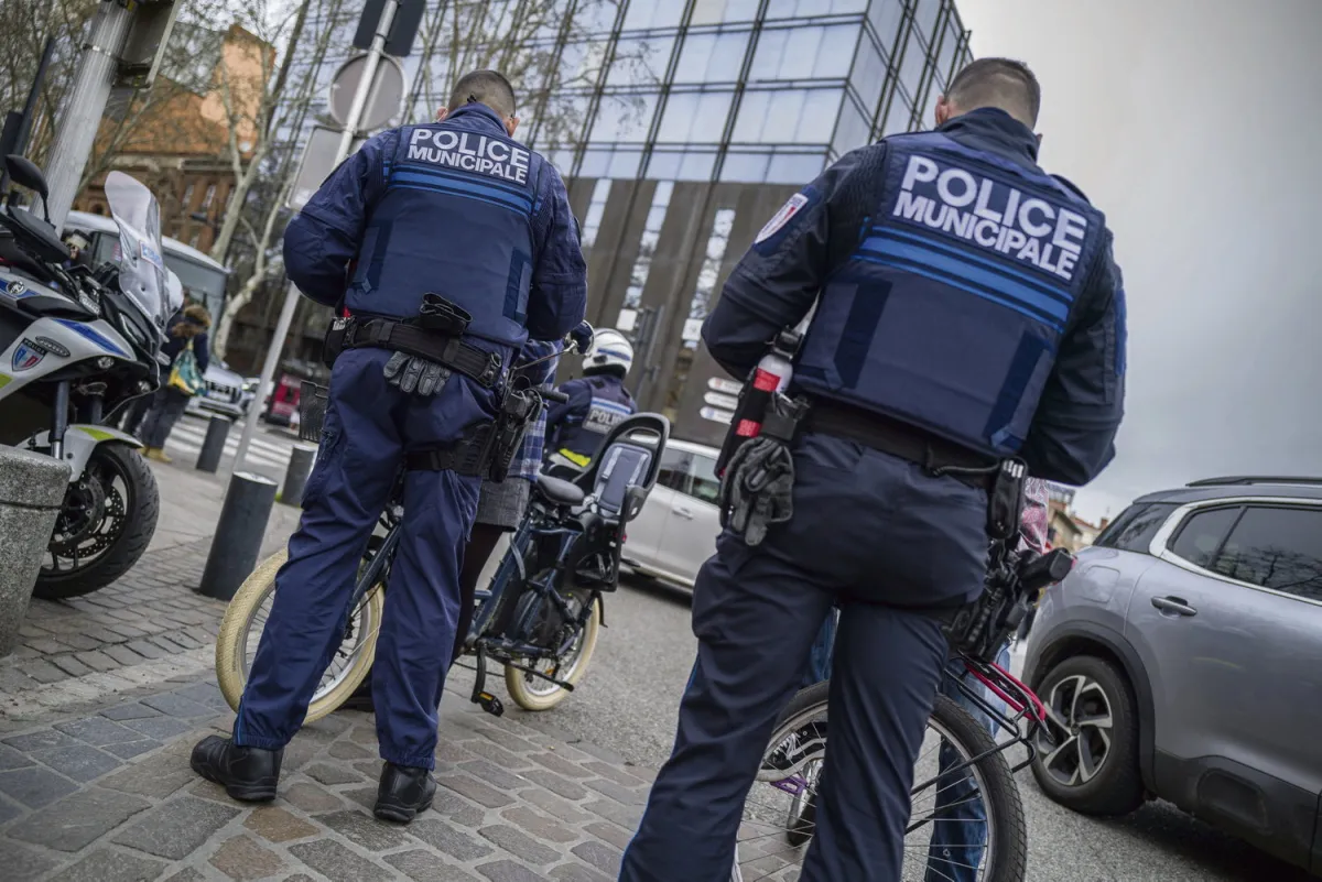 Polices municipales et vidéoprotection : derrière les polémiques, des questions sur leur efficacité (h.fr-8/07/25)