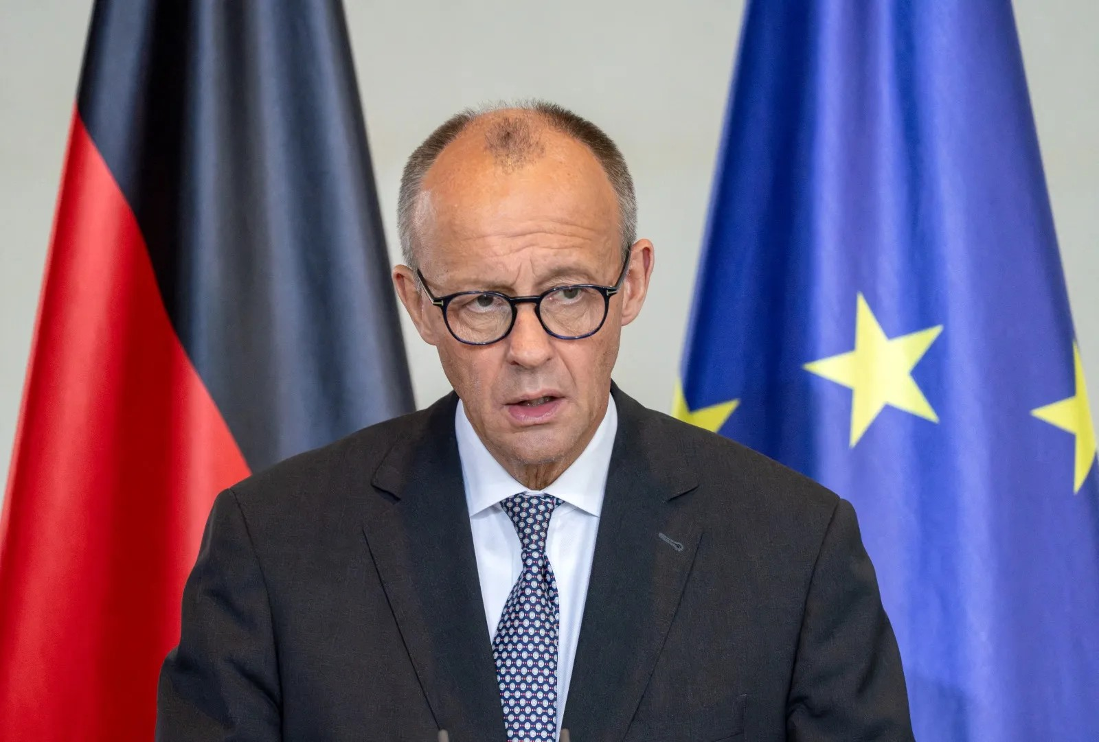 L’Allemagne ne livrera plus d’armes à Israël pour perpétuer le génocide à Gaza. (l&rsquo;Humanité – 08/08/25)