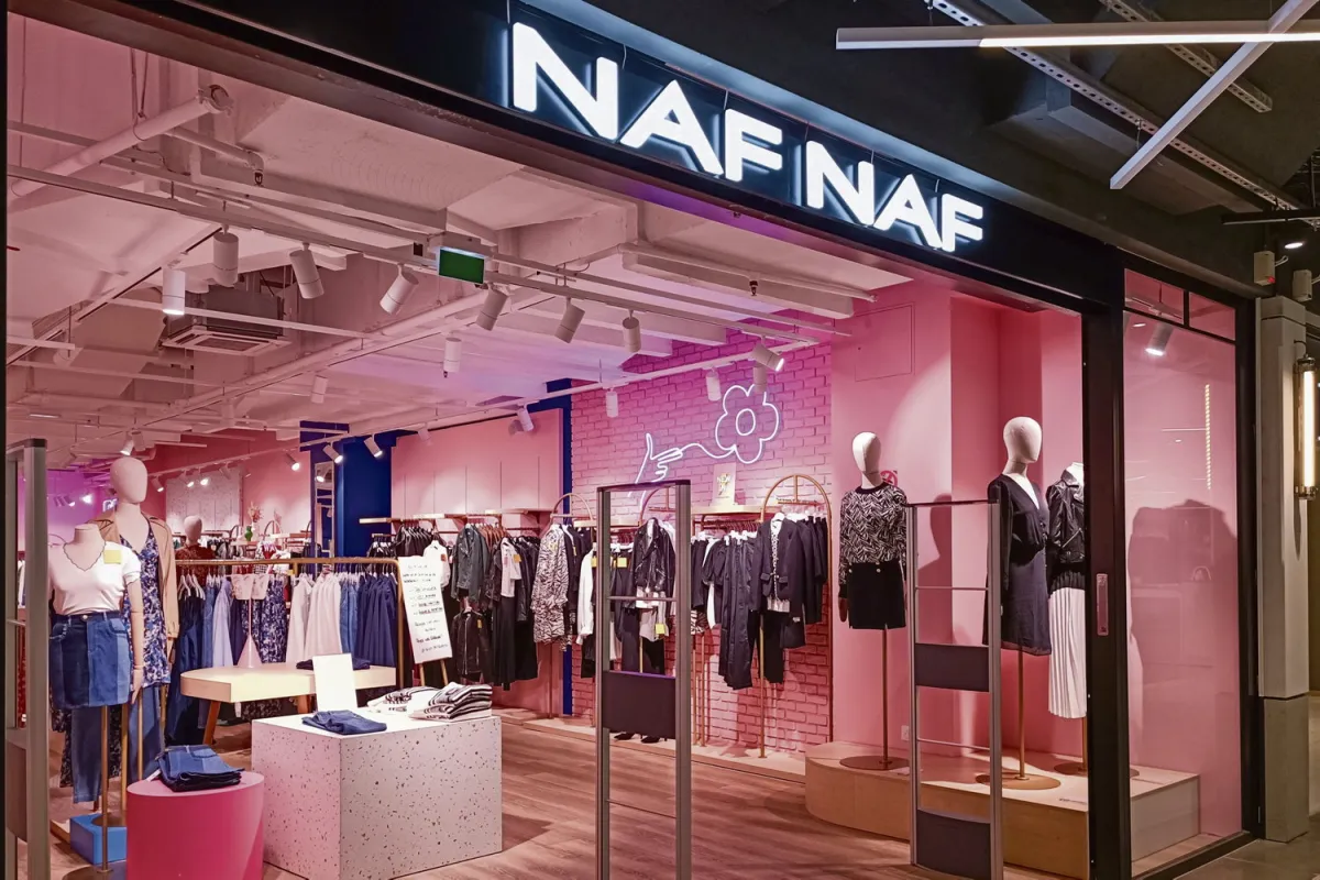 Luttes-« Les salariés sont épuisés » : chez Naf Naf, l’attente et l’angoisse d’une troisième reprise en cinq ans (H.fr-6/08/25)