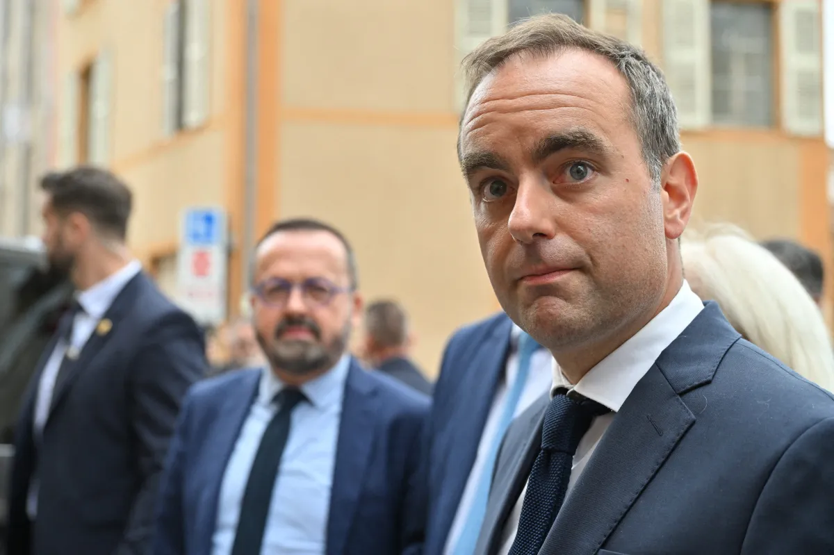 Suppression des « avantages à vie des membres du gouvernement » : le nouvel écran de fumée de Sébastien Lecornu (H.fr-16/09/25)