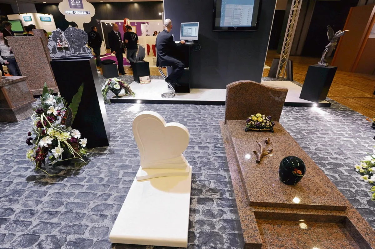 Pour une solidarité funéraire : comment LFI veut intégrer le coût des obsèques dans la Sécurité sociale (H.fr-29/10/25)