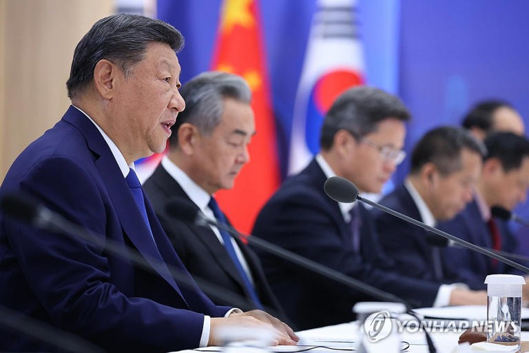 Au sommet de l’Apec : « désolé Trump mais maintenant Xi est aux commandes du monde… » (Histoire & Société – 02/11/25)